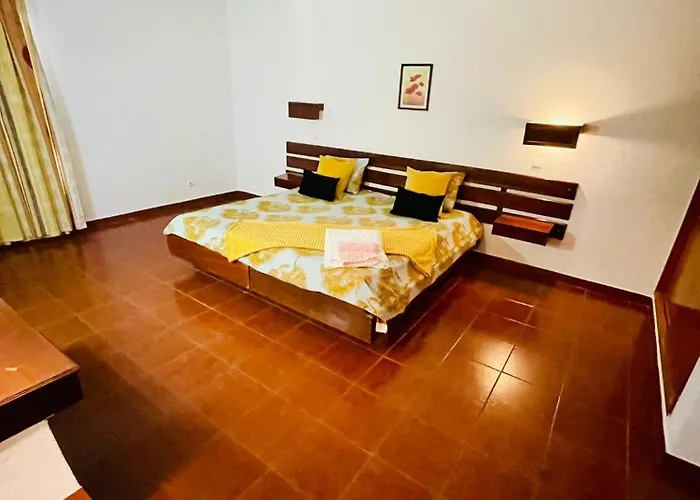 Apartamento T1, Da Oura